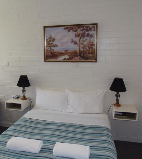Guichen Bay Motel - Hotel Accommodation 25