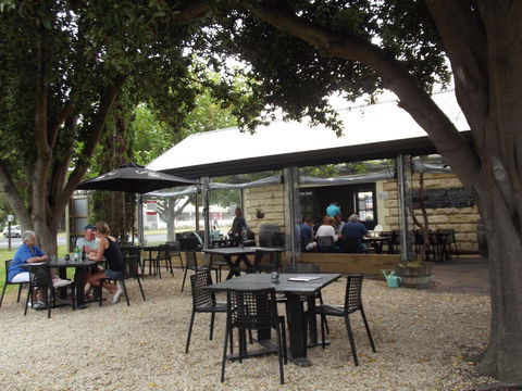 Guichen Bay Motel - Hotel Accommodation 4