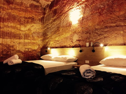 The Lookout Cave Underground Motel - Hotel Accommodation 34