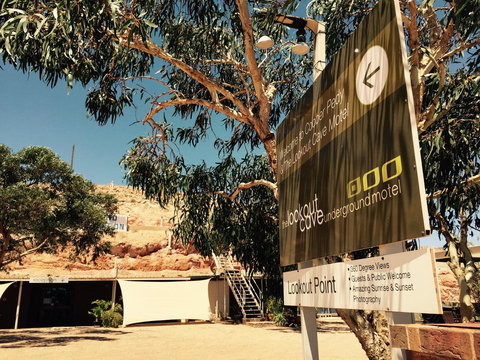 The Lookout Cave Underground Motel - Hotel Accommodation 15