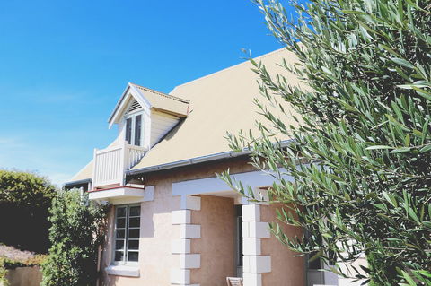 Caledonian Inn - Hotel Accommodation 13