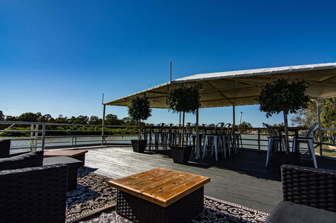 Murray River Queen - Hotel Accommodation 24