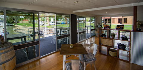 Murray River Queen - Hotel Accommodation 29