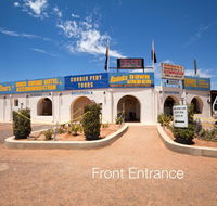 Radeka Downunder Underground Motel - Hotel Accommodation