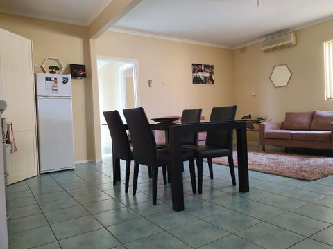 Super Central Location - Hotel Accommodation 6