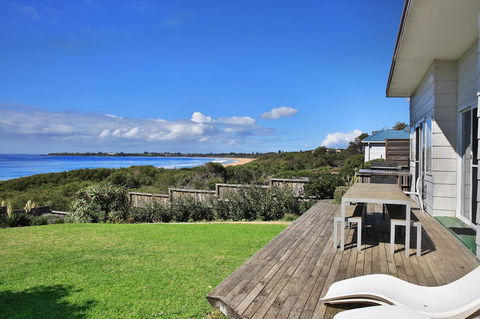 Culburra Beachhouse - Hotel Accommodation 12
