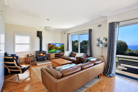 Culburra Beachhouse - Hotel Accommodation 2