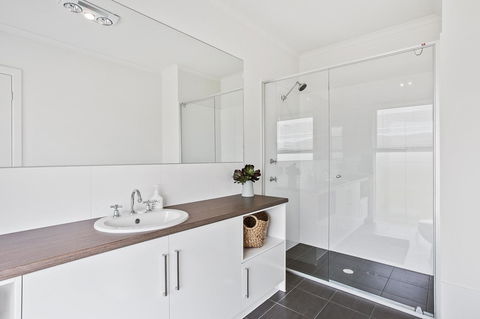 Sea View At Silver Sands - C21 SouthCoast Holidays - Hotel Accommodation 12