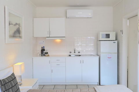 Harbour View Motel - Hotel Accommodation 30