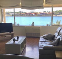 Lakeside - Hotel Accommodation