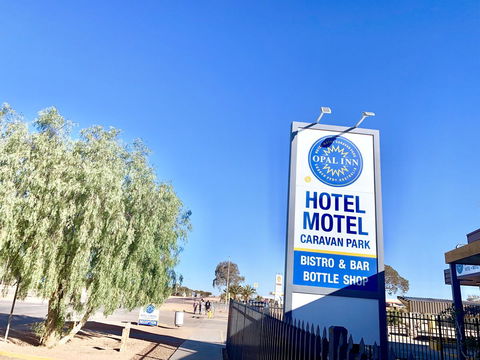 Opal Inn Hotel, Motel, Caravan Park - Hotel Accommodation 38