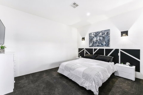 KENNEDY EXECUTIVE TOWNHOUSE - Hotel Accommodation 2
