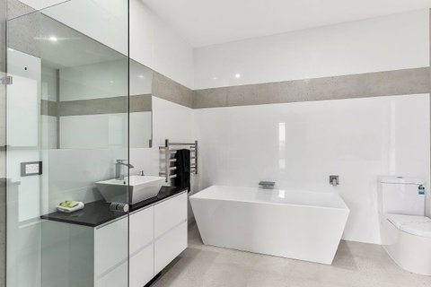 KENNEDY EXECUTIVE TOWNHOUSE - Hotel Accommodation 1