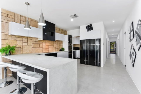 KENNEDY EXECUTIVE TOWNHOUSE - Hotel Accommodation 6