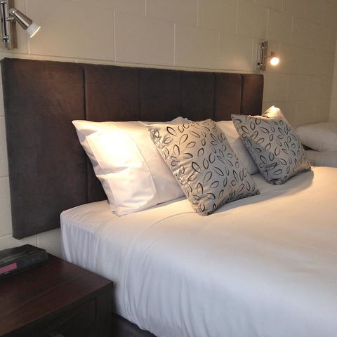 Victor Harbor City Inn - Hotel Accommodation 29