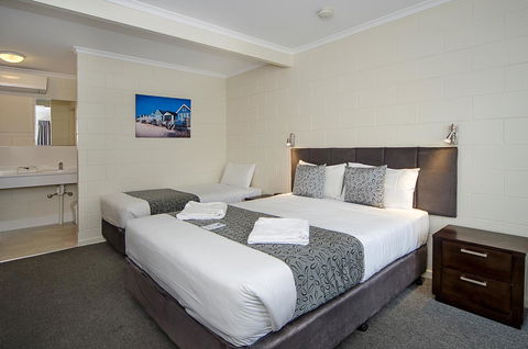 Victor Harbor City Inn - Hotel Accommodation 18