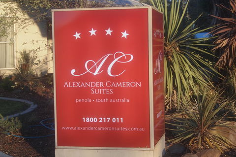 Alexander Cameron Suites - Hotel Accommodation 19