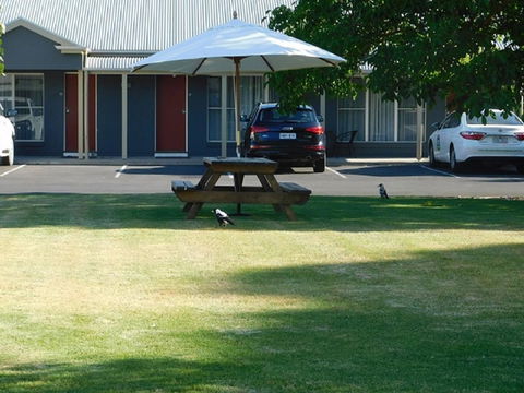 Alexander Cameron Suites - Hotel Accommodation 5