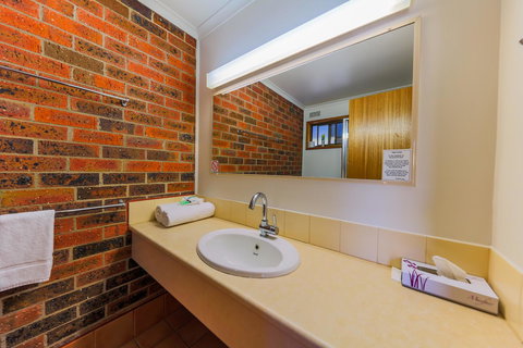 Country Roads Motor Inn Naracoorte - Hotel Accommodation 33
