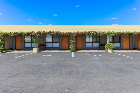 Country Roads Motor Inn Naracoorte - Hotel Accommodation 29