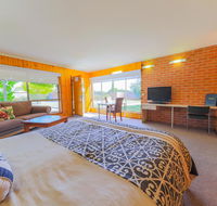 Country Roads Motor Inn Naracoorte - Hotel Accommodation