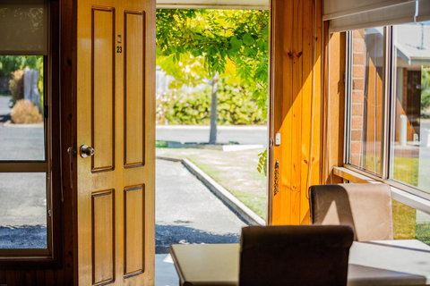 Country Roads Motor Inn Naracoorte - Hotel Accommodation 34