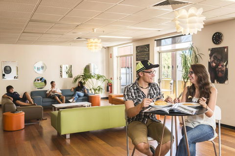 YHA Adelaide Central - Hotel Accommodation 35