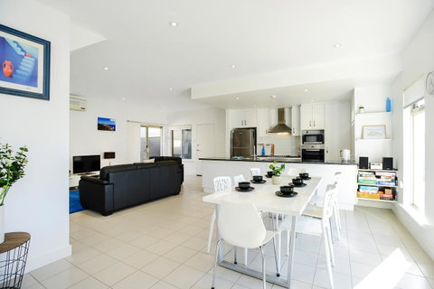 Blue Zone - Aldinga Beach - Hotel Accommodation 1