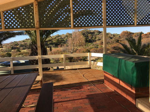 Shangri La Moonta Bay - Hotel Accommodation 7