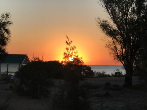 Shangri La Moonta Bay - Hotel Accommodation 2