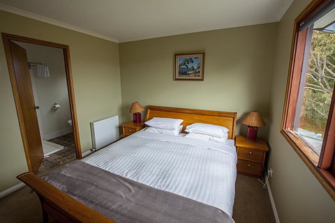 Eagles Range - Hotel Accommodation 9