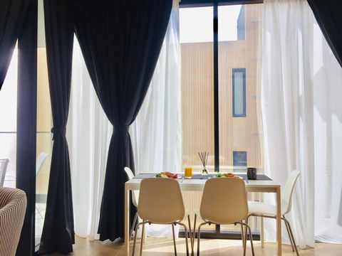 ONE Adelaide CBD - Hotel Accommodation 9