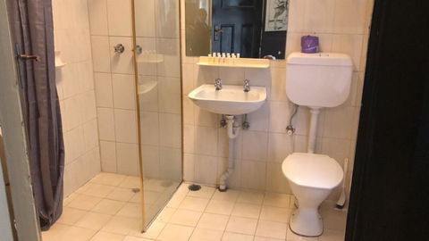 Ambassadors Hotel - Hotel Accommodation 40