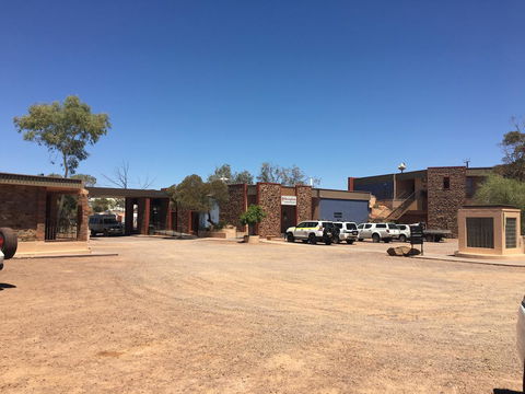 Desert Cave Hotel - Hotel Accommodation 36