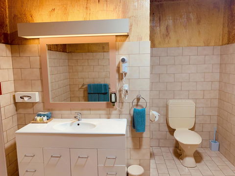 Desert Cave Hotel - Hotel Accommodation 8