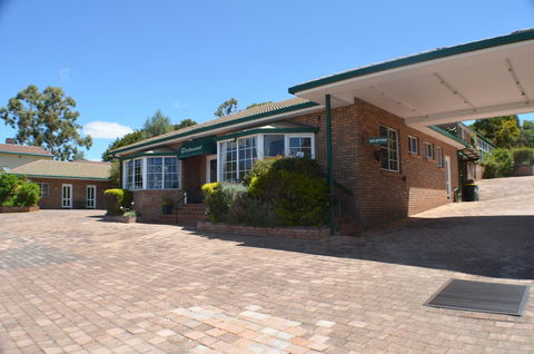 Deer Park Motor Inn Armidale - Hotel Accommodation 27