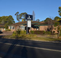 Deer Park Motor Inn - Hotel Accommodation