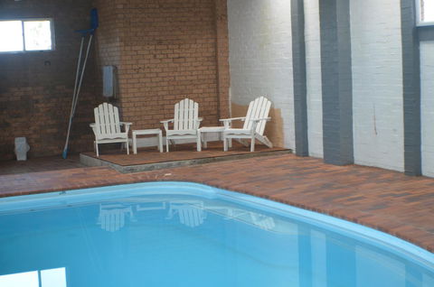 Deer Park Motor Inn Armidale - Hotel Accommodation 13