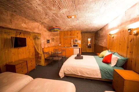 Comfort Inn Coober Pedy Experience - Hotel Accommodation 6
