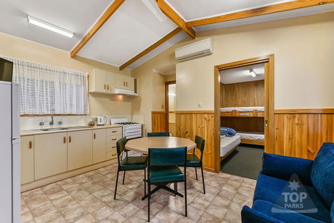 Millicent Hillview Caravan Park - Hotel Accommodation 12