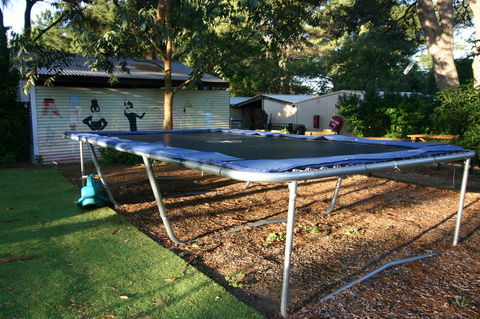 Millicent Hillview Caravan Park - Hotel Accommodation 6