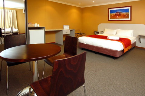 Victoria Hotel Strathalbyn - Hotel Accommodation 3