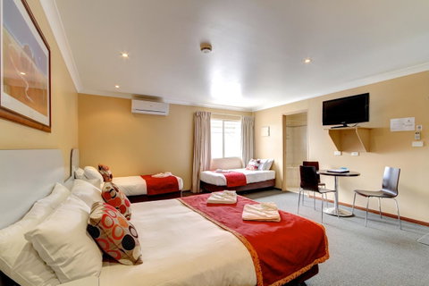 Victoria Hotel Strathalbyn - Hotel Accommodation 16