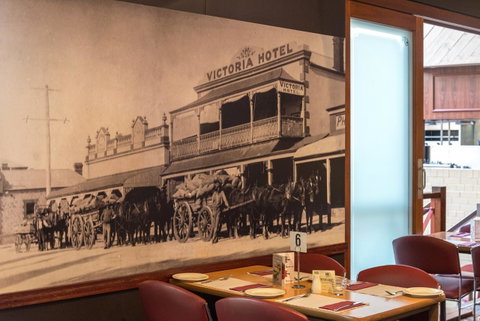 Victoria Hotel Strathalbyn - Hotel Accommodation 21