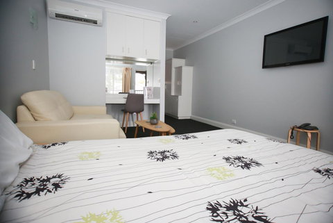 St Francis Winery - Hotel Accommodation 4