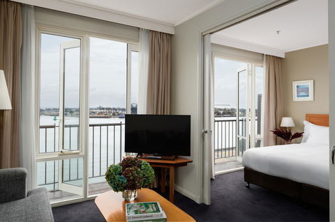 Rydges Newcastle - Hotel Accommodation 13