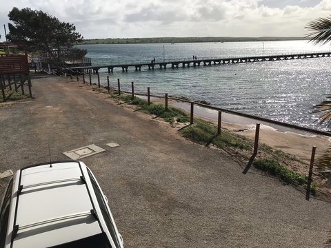 Beachside & Jetty View Apartment 6 - Captain\'s Apt - Hotel Accommodation 14