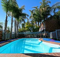 Cattlemans Country Motor Inn  Serviced Apartments - Hotel Accommodation