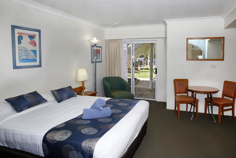 Aston Motel Yamba - Hotel Accommodation 23