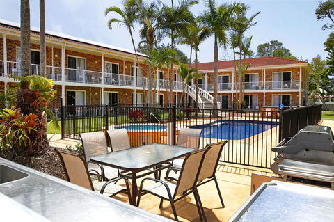 Aston Motel Yamba - Hotel Accommodation 19